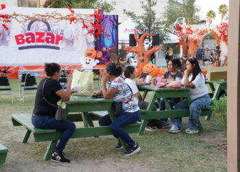 Tiene éxito Bazar de Halloween