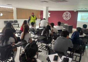 Capacitan nuevos bomberos ante próximas jubilaciones
