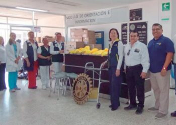 CLUB ROTARIO NUEVO LAREDO REFORMA Entregan apoyo Hospital General de kits de higiene y equipamiento