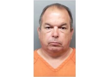 Operador de autobús enfrenta cargos por agresión