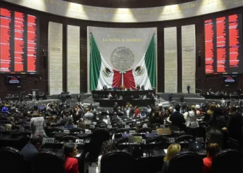 VAN CONTRA ‘HUACHICOL’ FISCAL Aprueban comisiones de Cámara de Diputados la Ley Aduanera