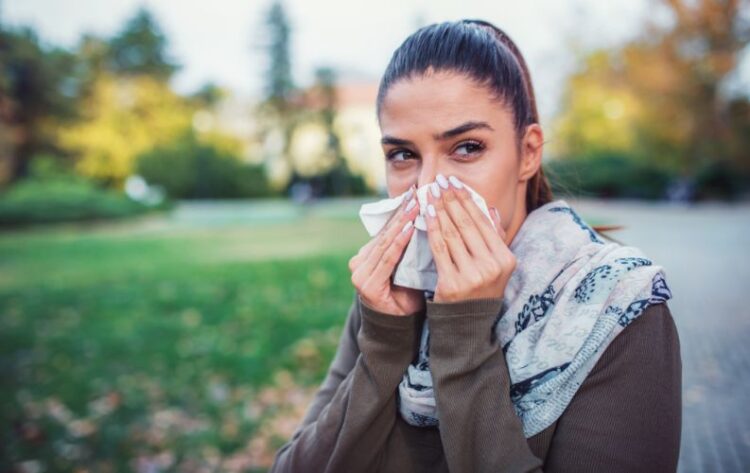 ADVIERTEN ESPECIALISTAS Clima otoñal dispara alergias y enfermedades respiratorias