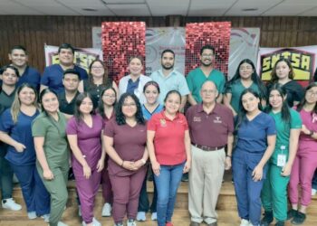 HONOR A QUIEN LO MERECE Rinden homenaje a médicos en la Jurisdicción Sanitaria V