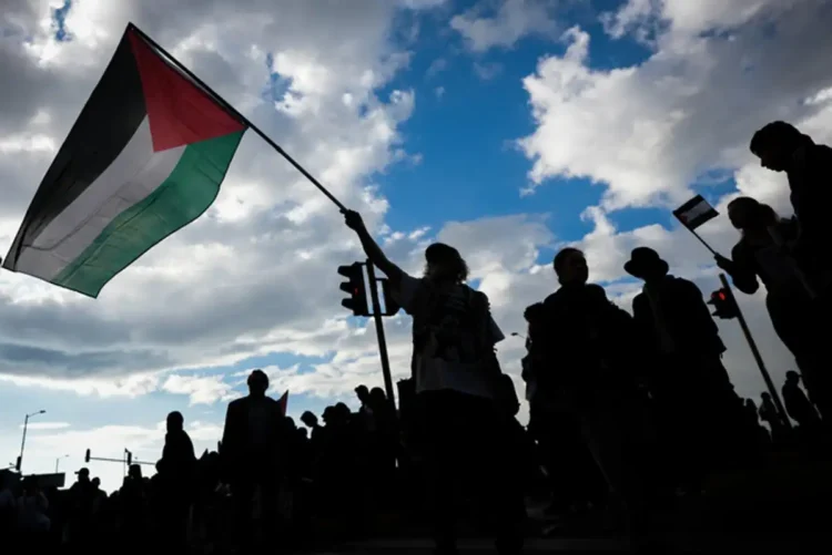 TRAS DÍAS DE TENSIÓN Israel y Hamas firman plan de paz de Trump