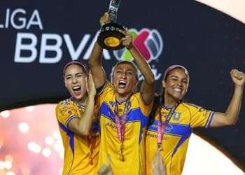 Tigres Femenil completa hazaña y conquista su séptimo título