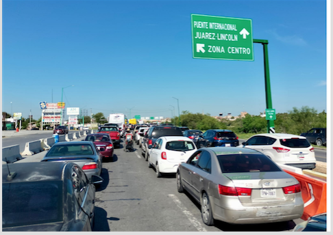 Colapsan Puentes Internacionales por fin de semana largo…