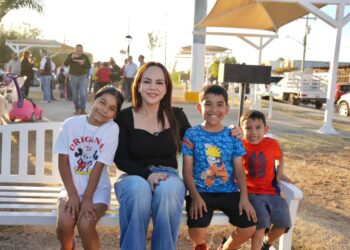 MEJORA CARMEN LILIA ENTORNO Entrega obras sociales en La Fe