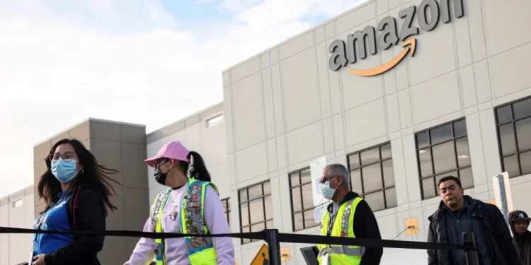 LA IA NADA TUVO QUE VER Cesa Amazon a 14 mil por ‘cultura empresarial’