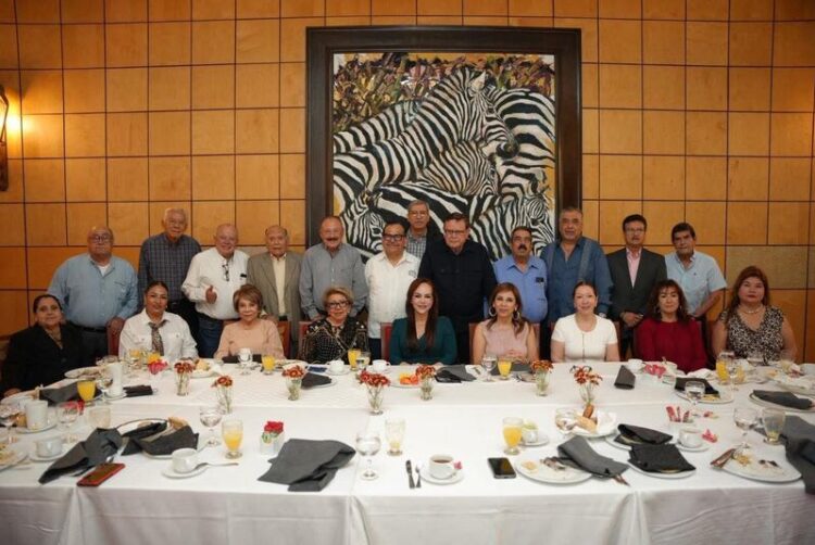 FORTALECE ALCALDESA CARMEN LILIA CANTUROSAS LAZOS DE COLABORACIÓN CON NOTARIOS DEL SUR DE TAMAULIPAS