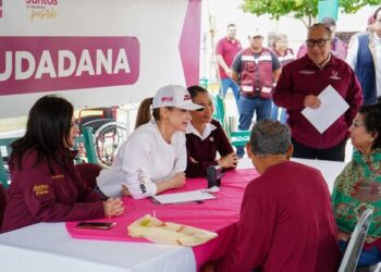 PROGRAMA “PRESIDENCIA CERQUITA DE TI” FORTALECE LA CERCANÍA DEL GOBIERNO CON VECINOS DE BUENAVISTA.