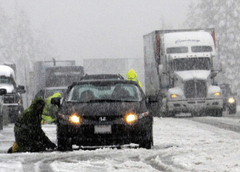 Tormentas le pegarían a viajes de Acción de Gracias