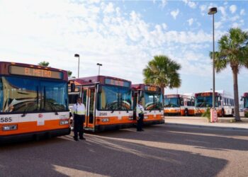TERMINA LA HUELGA Acuerdo laboral reactiva las rutas de El Metro