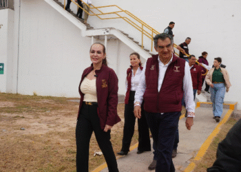 SUPERVISAN GOBERNADOR AMÉRICO VILLARREAL Y ALCALDESA CARMEN LILIA CANTUROSAS AVANCES DE OBRAS EN PLANTA PITAR