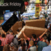 Black Friday: 187 millones de personas de compras
