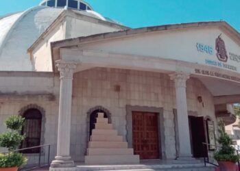 RIFA BUSCA FINANCIAR REMODELACIÓN DE PARROQUIA SAGRADOS CORAZONES