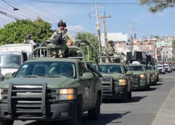 INICIA ‘OPERATIVO PARICUTÍN’ Arriban a Michoacán elementos militares