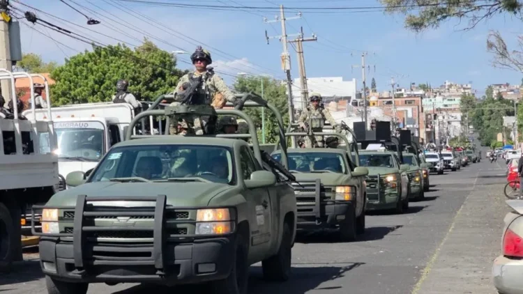 INICIA ‘OPERATIVO PARICUTÍN’ Arriban a Michoacán elementos militares