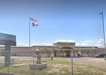 TUTOR DENUNCIA ATENTADO Detienen a menor por amenaza escolar