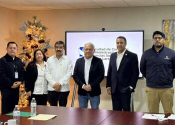 Logra la UAT 500 plazas en aduanas para egresados