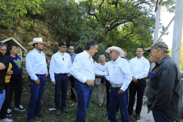 GOBERNADOR DEL ESTADO Evalúan reactivación de minería en San Nicolás