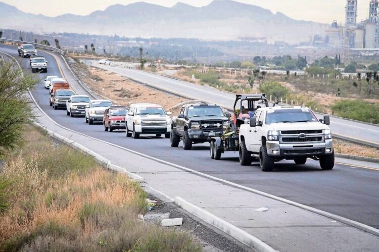 AUMENTO INGRESO DE CONNACIONALES Alistan recepción a Caravana Migrantes rumbo a Querétaro
