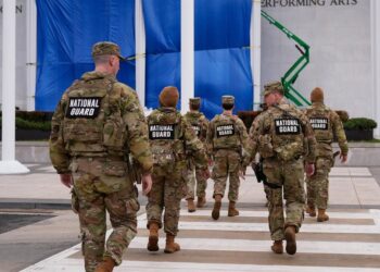 Anulan jueces despliegue de la Guardia Nacional en Chicago