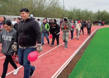 Autoridades alertan por diagnósticos tarde de VIH