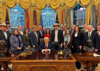 Anuncian paquete de ayuda de 12 mil MDD a agricultura