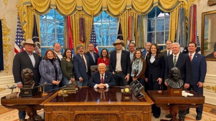 Anuncian paquete de ayuda de 12 mil MDD a agricultura