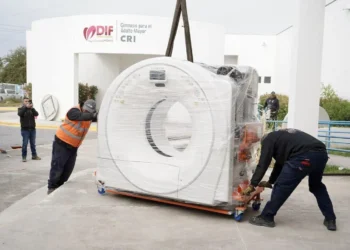 SISTEMA DIF Adquiere CRI tomógrafo