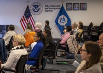 FIN AL SORTEO EU dará visas H-1B a los mejor pagados