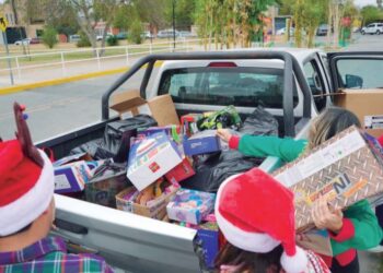 Piden donar juguetes a través de un Drive Thru