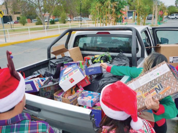 Piden donar juguetes a través de un Drive Thru