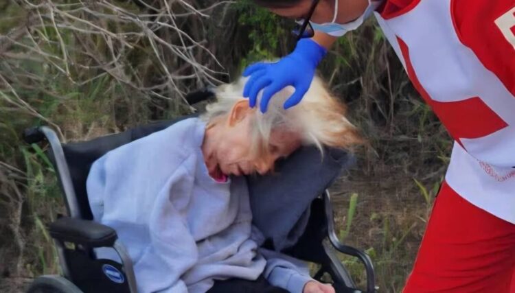 Abandonan a abuelita laredense en Matamoros