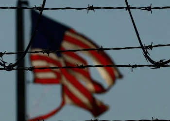 Ofrece EU 3 mil dls. por autodeportarse