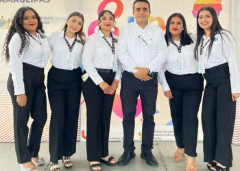 Desarrollan alumnas tag para rastreo de ganado