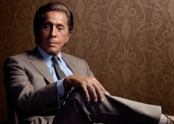 Muere el diseñador Valentino Garavani, a los 93 años