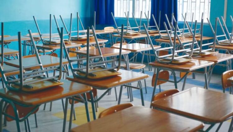 Por frío se paralizan clases en 31 estados