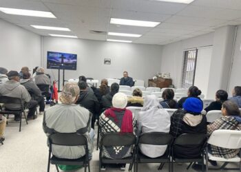 ICE libera unidades familiares MIGUEL TIMOSHENKOV en Dilley y trasladan a Laredo