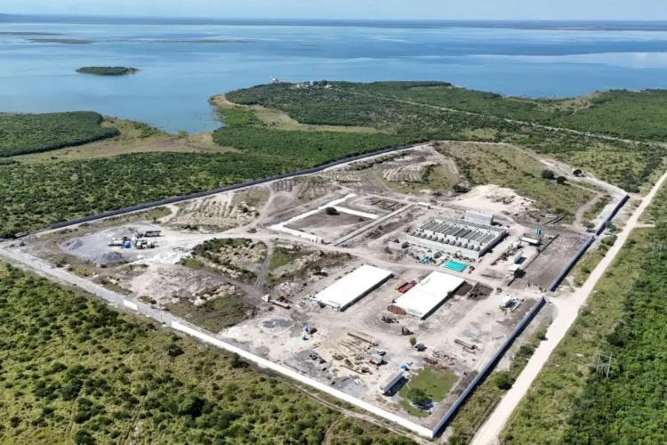 EN CIUDAD VICTORIA Garantiza Américo abasto de agua