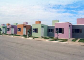 OBRAS PÚBLICAS Frenan dos fraccionamientos