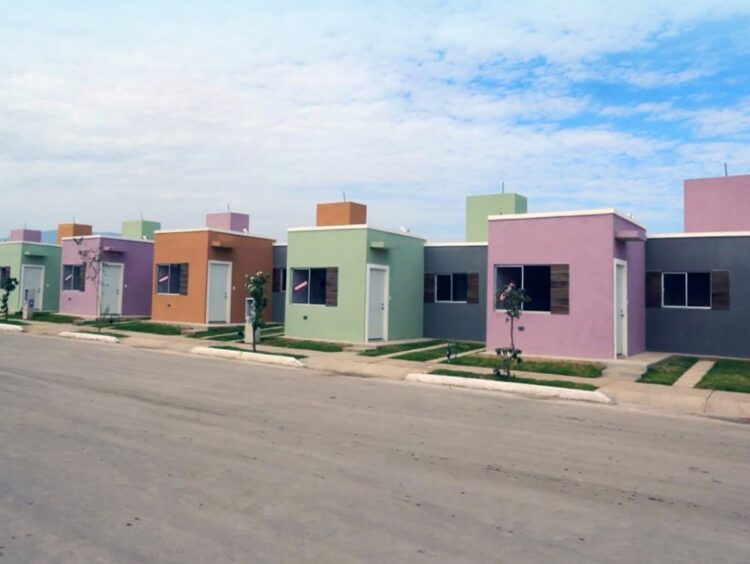 OBRAS PÚBLICAS Frenan dos fraccionamientos