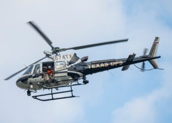 TRAS MUERTE DE LÍDER CRIMINAL Refuerza Texas la frontera