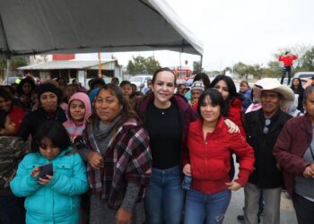 BENEFICIARÁ A 270 FAMILIAS Programa “piso firme 2026” abre su convocatoria