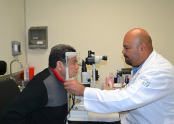 COMO MEDIDA DE PREVENCIÓN ¡Cuide sus ojos!