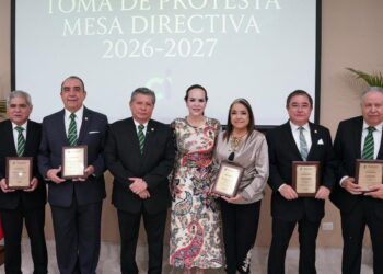 DESARROLLO SUSTENTADO Reconoce alcaldesa el trabajo de fuerzas vivas