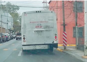 CHOFERES SE PASAN ALTOS Riesgo sobre ruedas en rutas