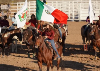 DE CARA A LA CONADE 2026 Visitan deportistas la ciudad