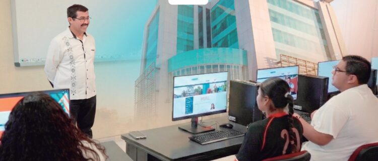 Dámaso Anaya, entre rectores mejor evaluados del país