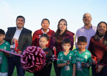 ENTREGA ALCALDESA CARMEN LILIA CANTUROSAS OBRAS DE INFRAESTRUCTURA SOCIAL Y URBANA A FAMILIAS DE LA SOLIDARIDAD